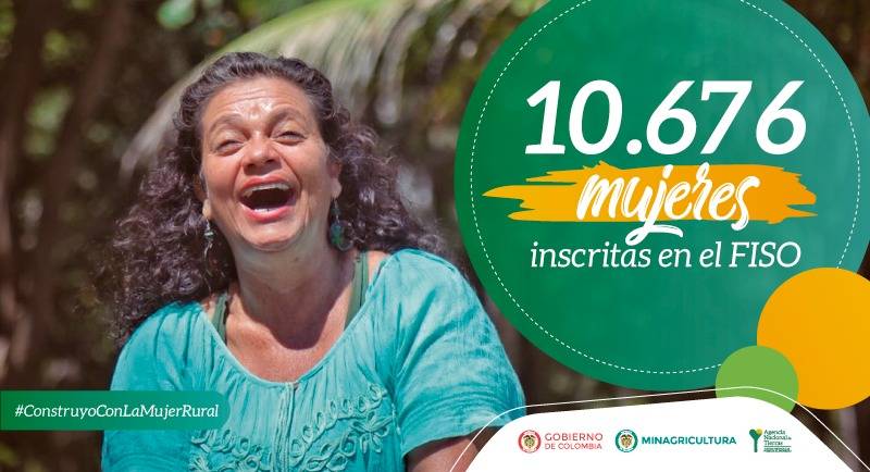 AgenciaTierras's tweet photo. Ya son 10.676 mujeres las inscritas en el Formulario de Inscripción de Sujetos de Ordenamiento FISO. Ellas están priorizadas en nuestros programas de acceso a tierra #ConstruyoConLaMujerRural https://t.co/IzE4RYmat4