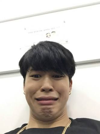 gottaluvkook's tweet photo. I love you so much Park Jimin, Happy birthday! @BTS_twt 

#HappyJiminDay 
#JiminOurAngelOurWorld
#JiminOurSerendipityDay
#JiminBornToShine https://t.co/o1pCILz64Y