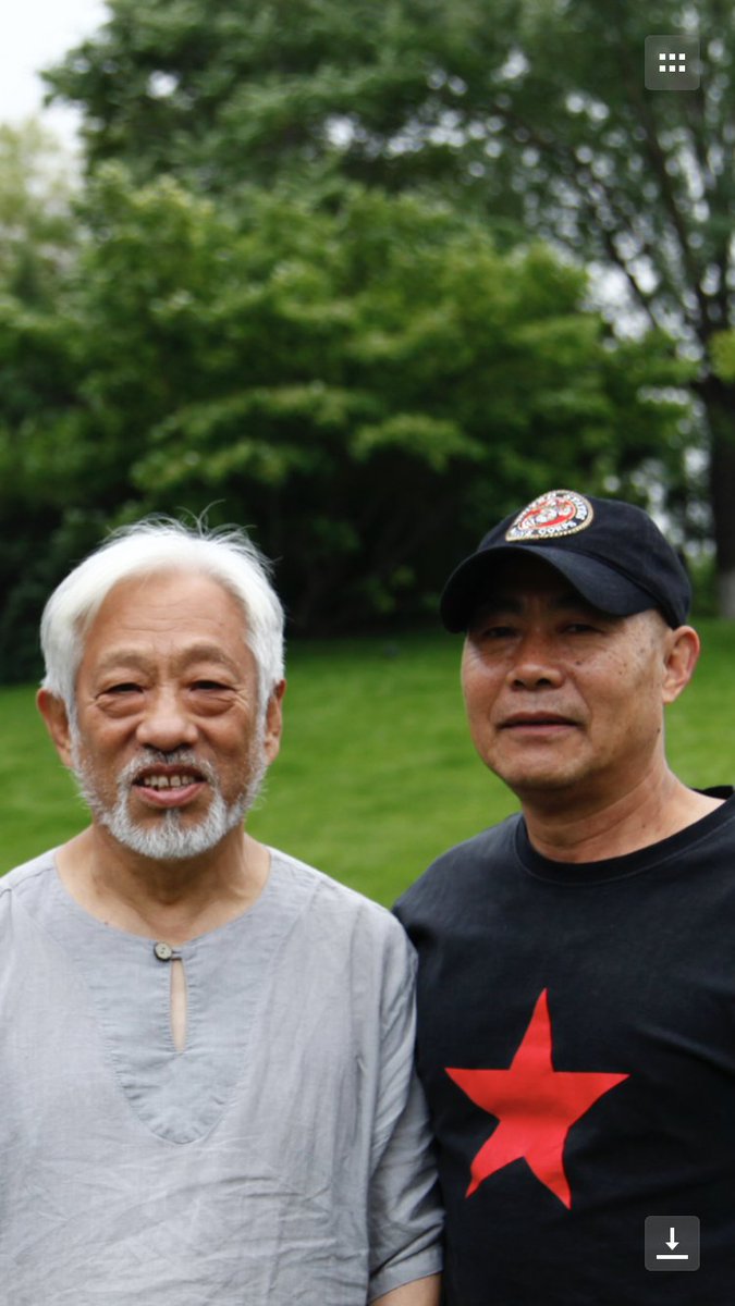 在党国墙内微信上一向低调的<a href="/mynamexu/">williamxu威廉退尔</a>，今晚却居然被莫名其妙享受了“你的账号已被永久性封禁”的最高殊荣。他干啥了？莫非因领衔（共有栗宪庭、高氏兄弟、郝青松、艾蕾尔、李心沫、熊云皓等六位）发表了一篇《关于追魂的“良心拍卖”与后代艺术馆之特别声明》后遭人恶意举报了吗？