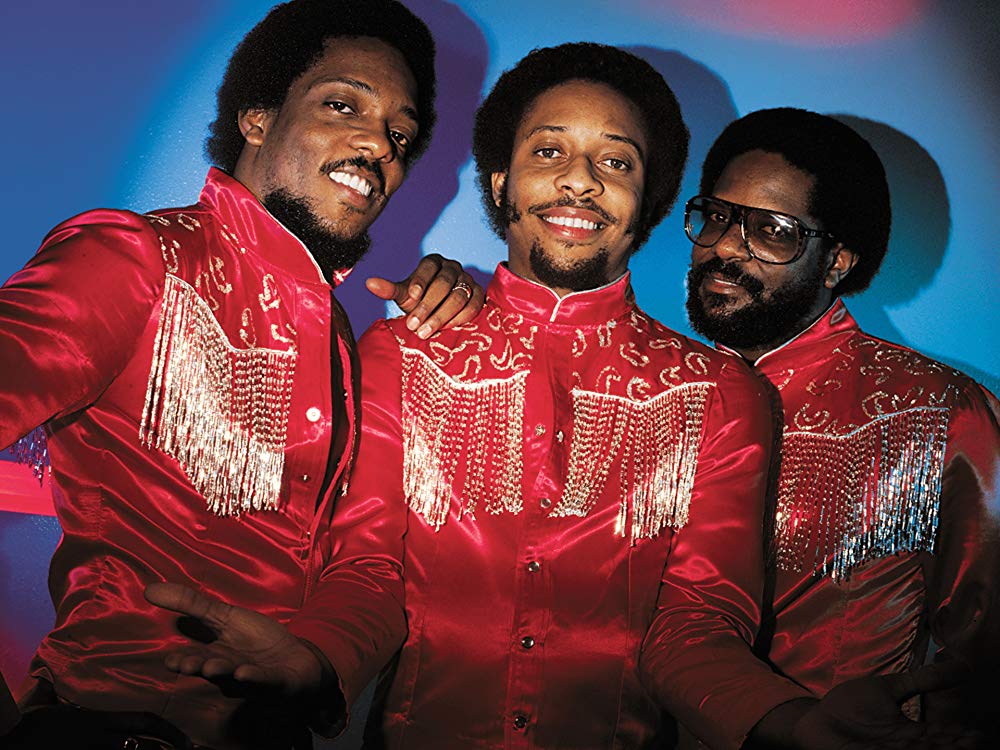 THREAD: Today is a great day to listen to, and talk about, one of the greatest musical groups of all time - The Gap Band. The Gap Band consisted of 3 brothers Charlie, Ronnie & Robert Wilson who had a string of hits in the late 70s - early 80s that still stand the test of time