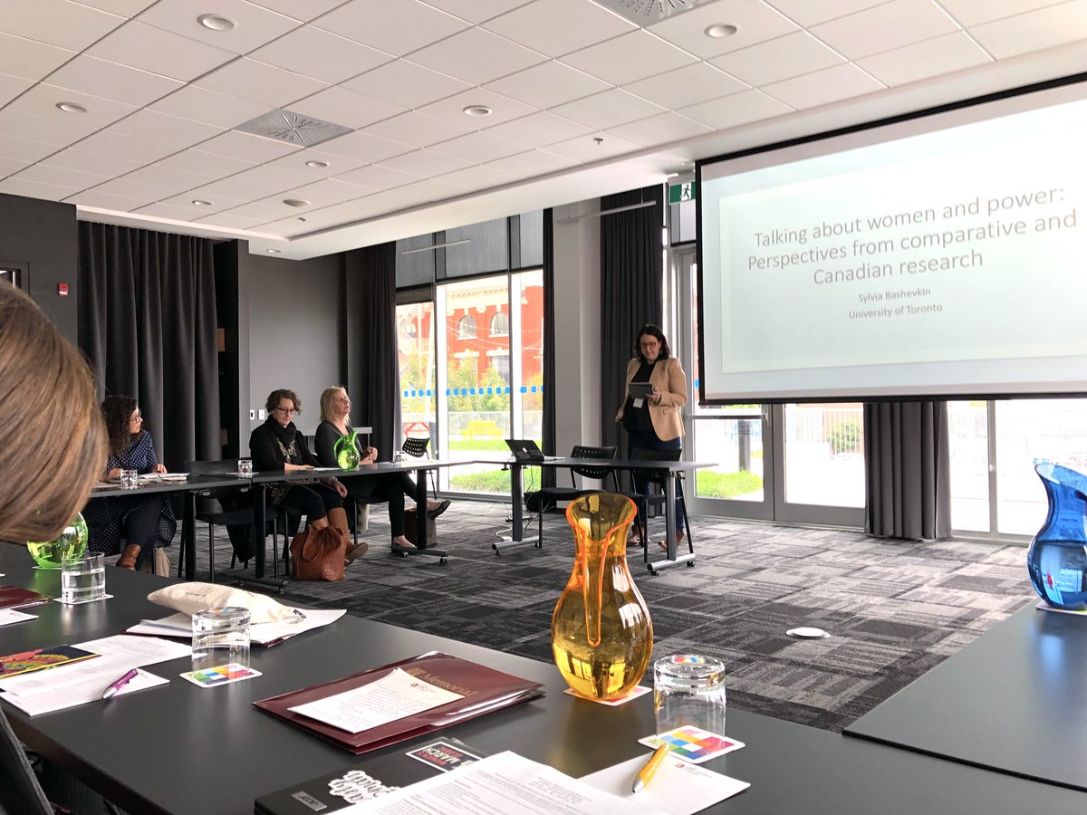 eplusgg's tweet photo. @amandabittner kicks off the gender, media, and politics #appsa2018 pre-conference. Looking forward to a fun day/night 🙏🏻 https://t.co/vI2Pk2azsT