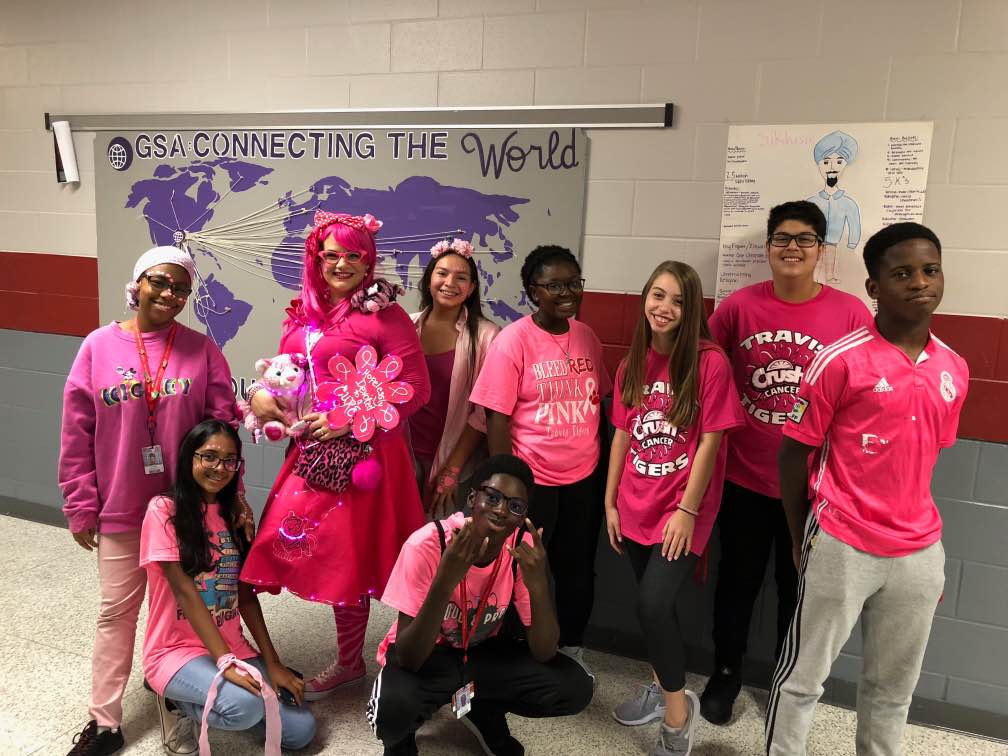 Amanda_R_H's tweet photo. @THS_Tigers @fbgsa #THSPinkOut2018 https://t.co/hTK6FVY4vi