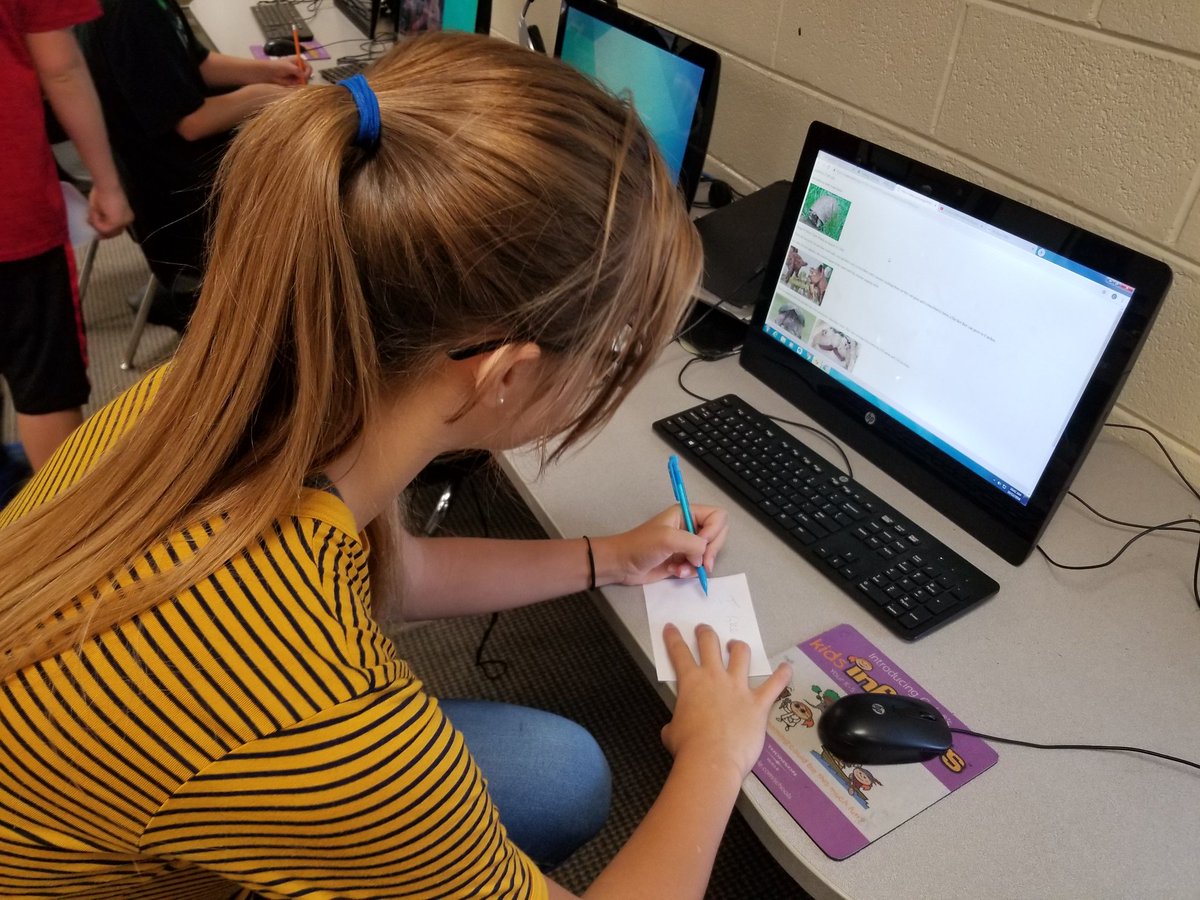 coachforste's tweet photo. Wrapping up our Web Design unit. Doing a gallery walk and leaving positive feedback for our classmates βΊππ» #TeachCode @codeorg #forsteclassroom https://t.co/FB60XsYDOj