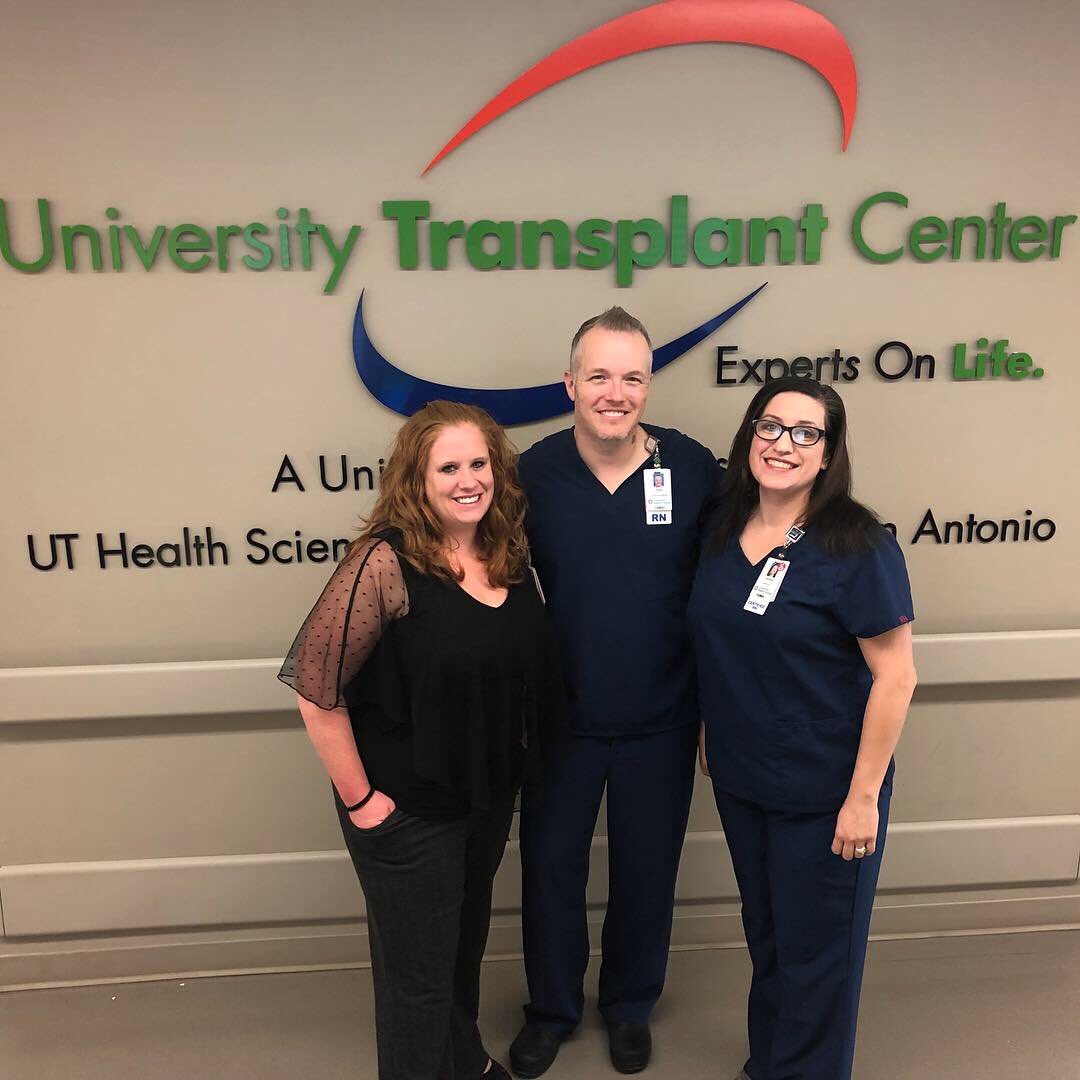 UnivTransplant's tweet image. We owe so much to our hardworking Transplant Nurse Case Managers! Annie Guajardo, Fidel Perez, and Darlene Hafner are dedicated to helping patients through all their discharge needs. It’s a complex job but one they do amazingly well #casemanager #nurselife #CMweek2018 #transplant
