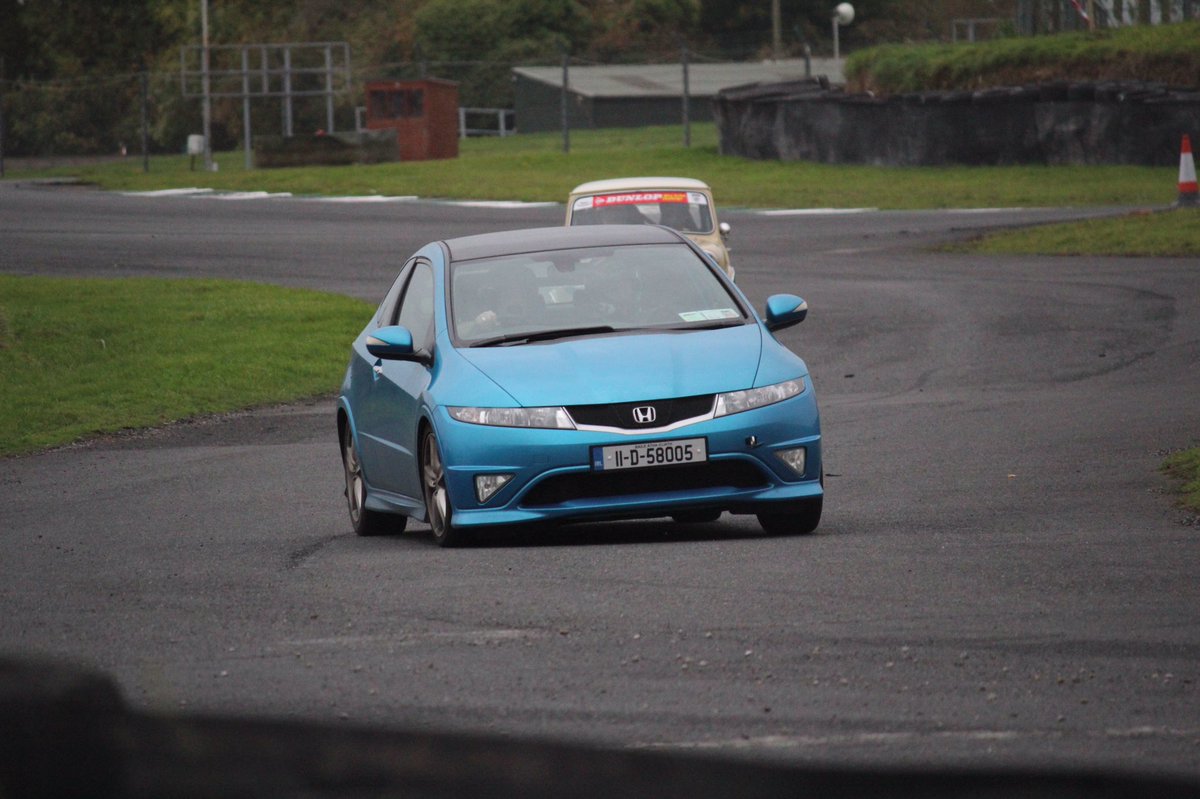 Octane Track Days tweet media