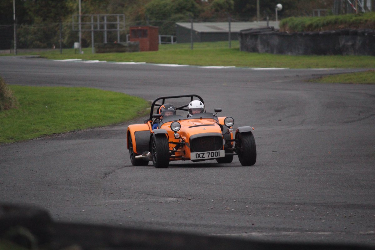 Octane Track Days tweet media
