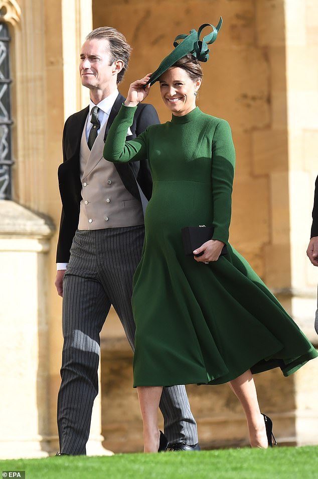 ClassySassySwag's tweet image. Pippa Middleton at the Royal Wedding 💚

#stylish #styling #Style2018 #styleblog #fashionblog #weddingday #weddingdress #weddings #Fashioninspo #fashionbloggers