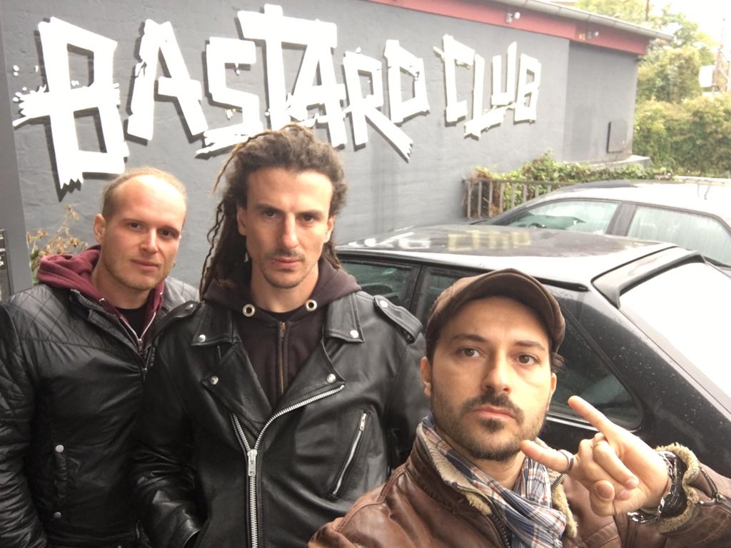 We are stoked to announce the first three dates of our new European tour 2019 as direct support of Michale Graves (ex Misfits):
🇩🇪 28.02 | Hamburg “Logo” 
🇩🇪 01.03 | Osnabruk “Bastard Club” 
🇩🇪 02.03 | Berlin “Lido”
More shows to be announced
#AcidMuffin #MichaleGraves #K2Music