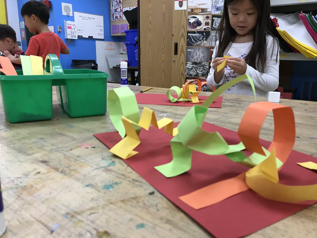 Mrs. Ritter has kindergarten classes this year! Today we explored different types of line and took inspiration from playgrounds and roller coasters to create our own sculptural space! @KG_BakerSchool