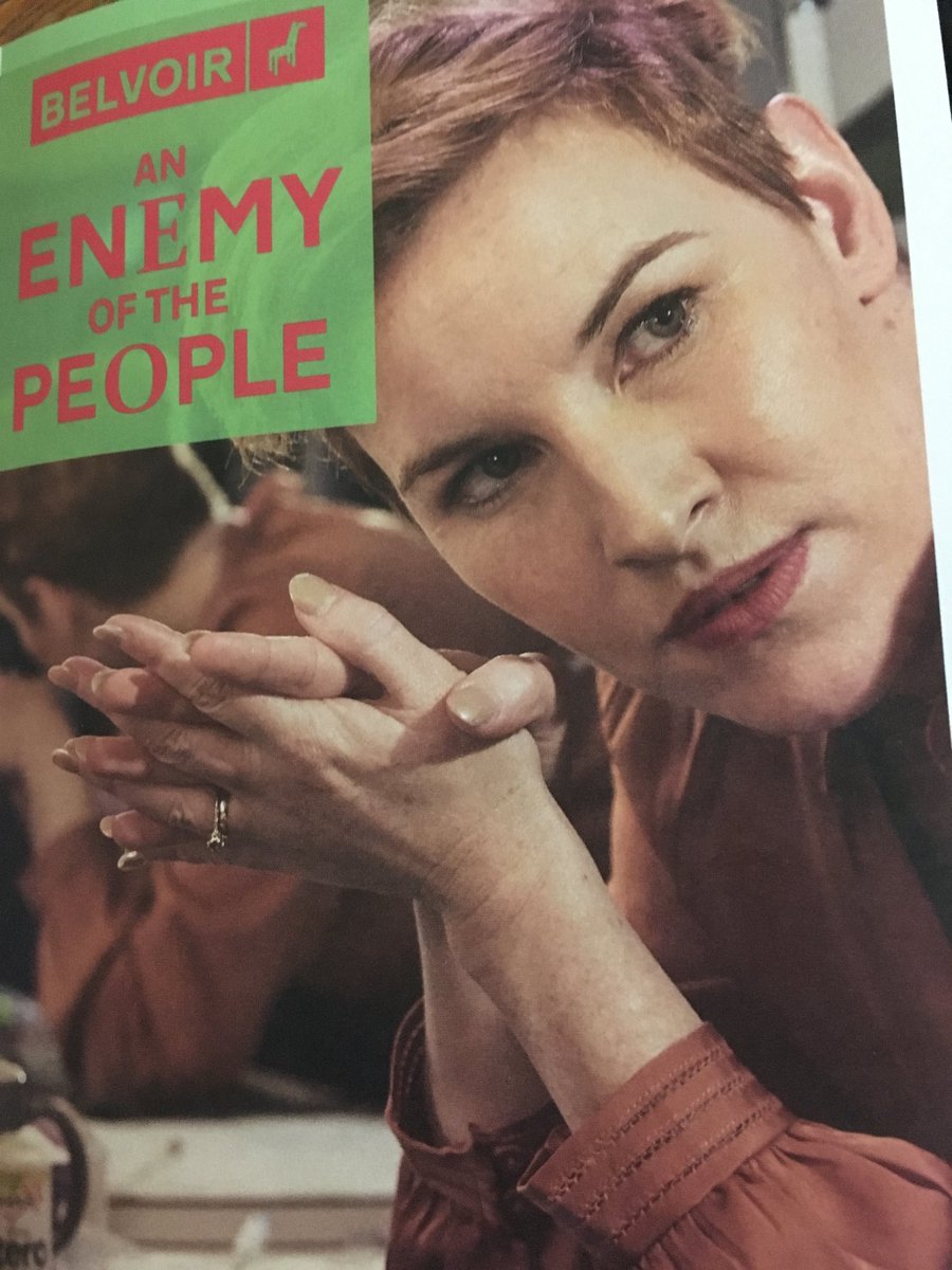 There’s a mic stand joke par excellence in An Enemy of the People ⁦<a href="/BelvoirSt/">Belvoir</a>⁩ .  Be still my beating heart!!