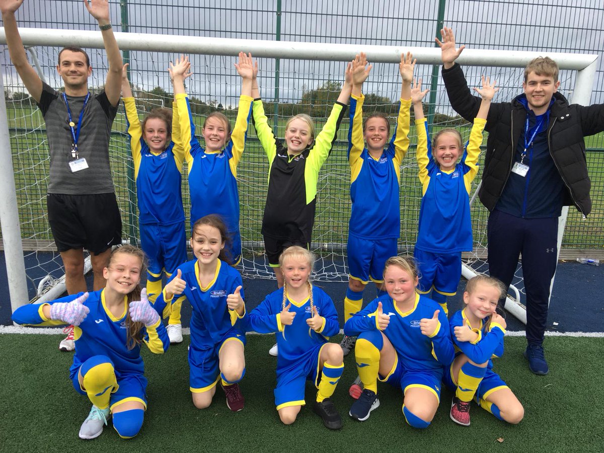 birkdaleprimary's tweet photo. Amazing 4-0 win - well done girls! #football #teamwork #rolemodels #GoBPS https://t.co/j6pgyVJpdQ