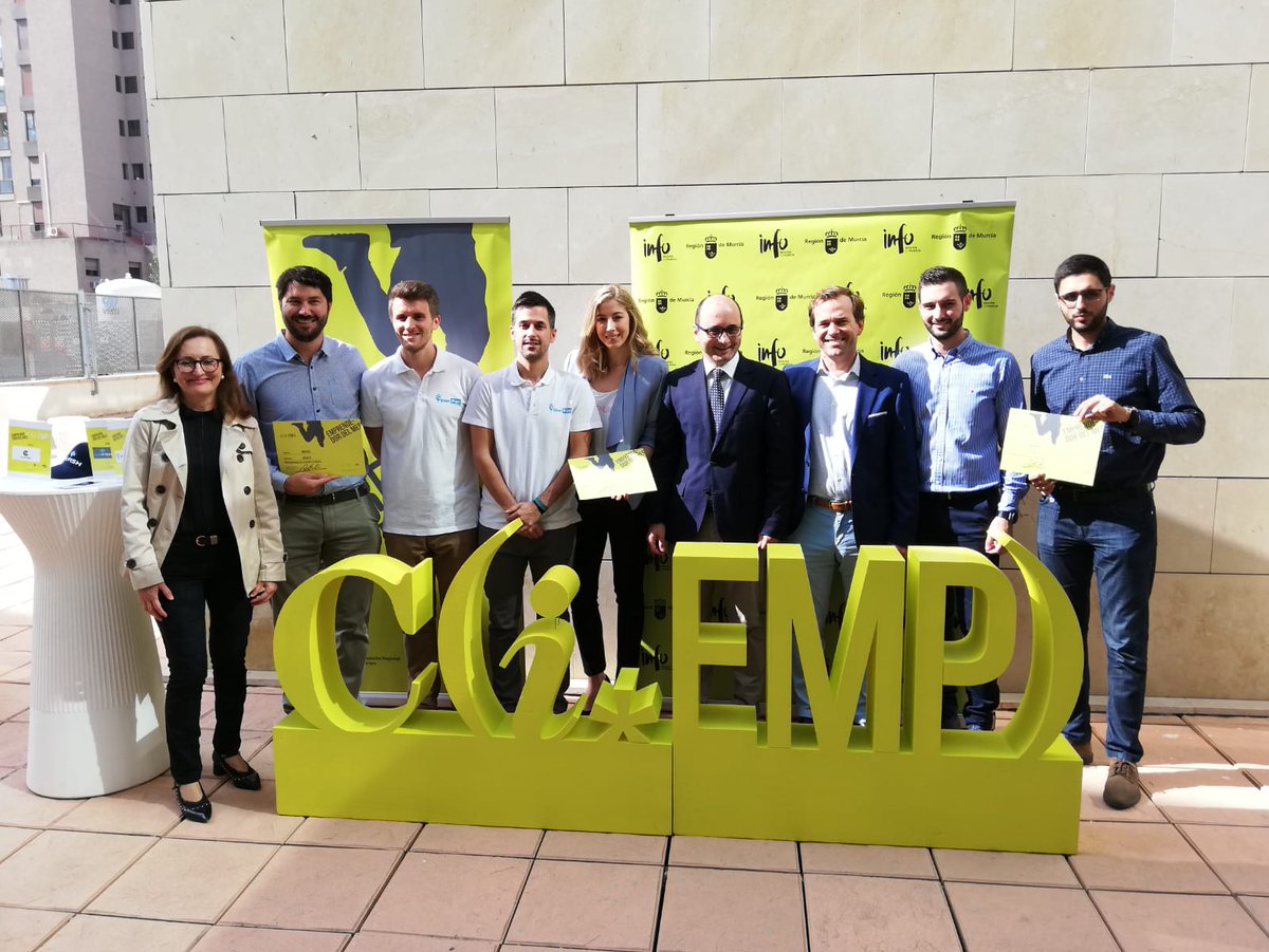 Murdiario's tweet photo. ⭕️ @WeFish_Fishing Canemba y @sherplan premios #EmprendedordelMes del último trimestre ▶️ https://t.co/XivdeBAoPl https://t.co/ecd0sy1rQc