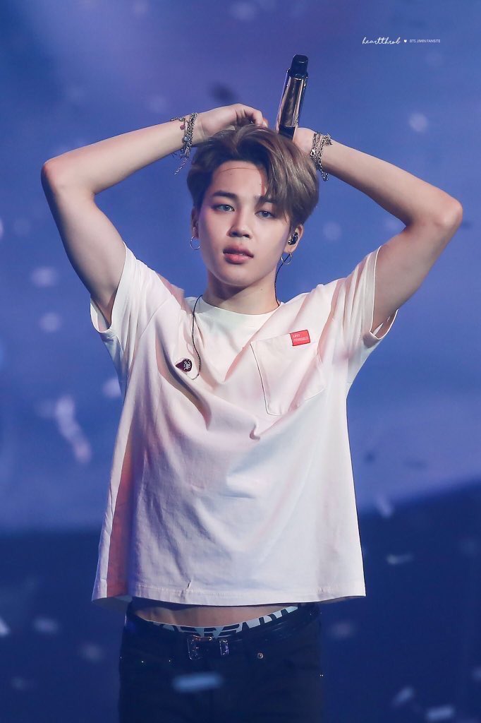 Carla96146460's tweet photo. Happy Birthday Park Jimin 
Hope you have wonderful day. 

#JiminBornToShine 
#HAPPYJIMINDAY 
#JiminOurSerendipityDay 
#JiminOurAngelOurWorld
#Jimin #1FIRST #followback https://t.co/K7CfffrKJO