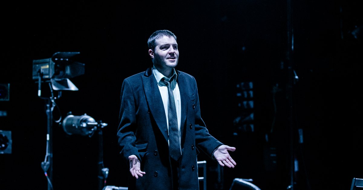 WhatsOnStage (@whatsonstage) on Twitter photo Exclusive: First look at the new production of Don Carlos starring Tom Burke whatsonstage.com/exeter-theatre… Exclusive: First look at the new production of Don Carlos starring Tom Burke whatsonstage.com/exeter-theatre…