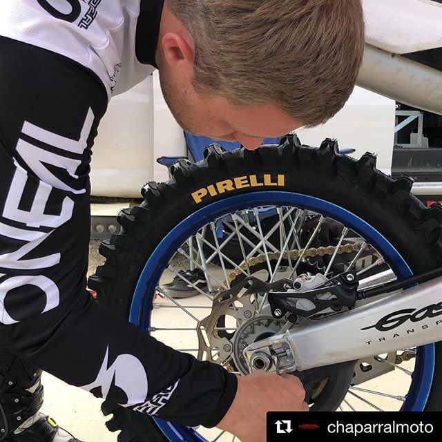 PirelliMX's tweet photo. .When you ask for the race winning #MXoN spec, you shall receive. We sell what we race, we race what we sell. Good times getting the @chaparralmoto crew familiar with the complete SCORPION™ MX lineup 🔥☝🏽
•
#PirelliNation #PirelliMX #ScorpionMx https://t.co/yUG1G89rN1