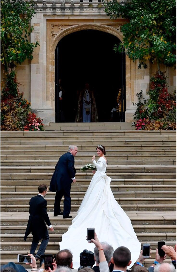 royal_wives tweet picture