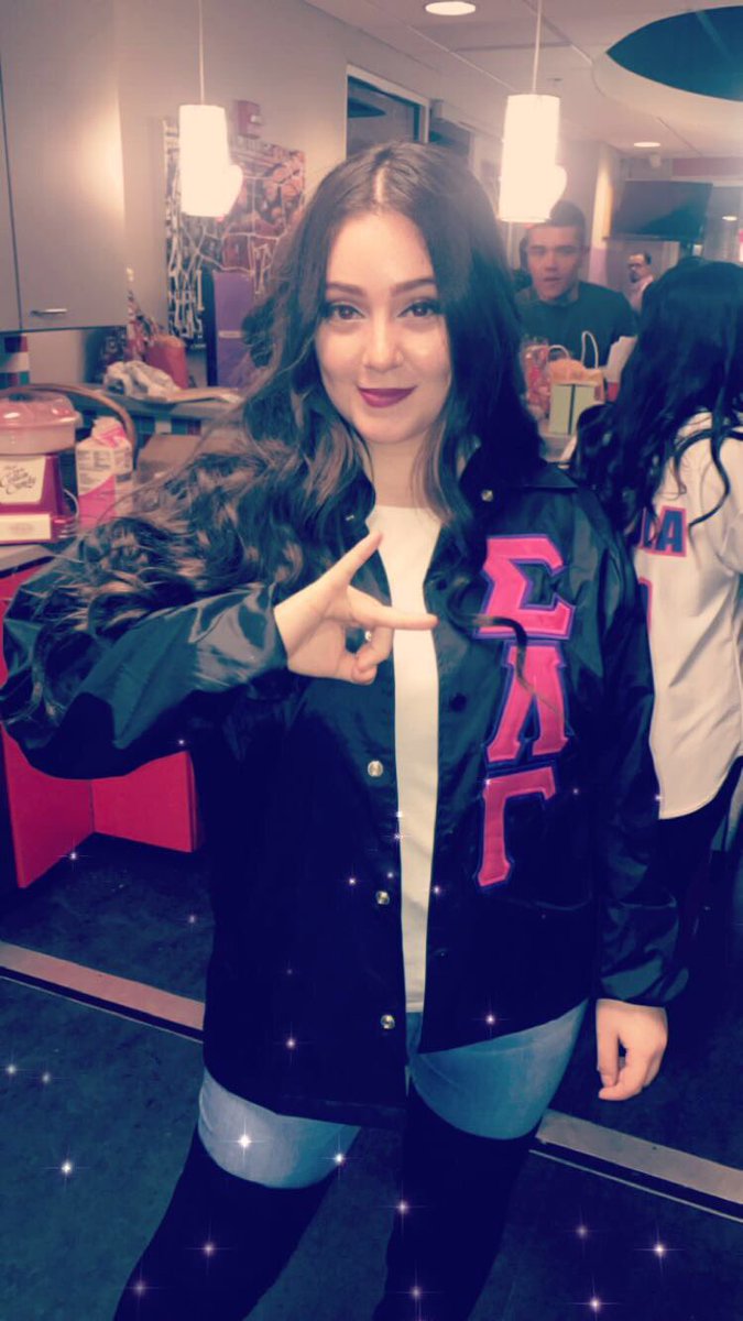 MSU_Gammas's tweet image. To highlight yesterday’s Throw what you know Thursday. Here are some pictures of our beautiful chapter sisters doing their thang !!! More pics will come next week 🤗 #GammaCall #1990