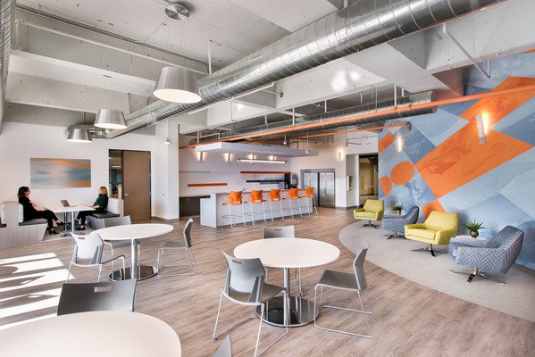 EUA's tweet image. See photos from our latest workplace projects in Denver – designing spaces that attract + retain talent. ow.ly/nsyM30mb3ug