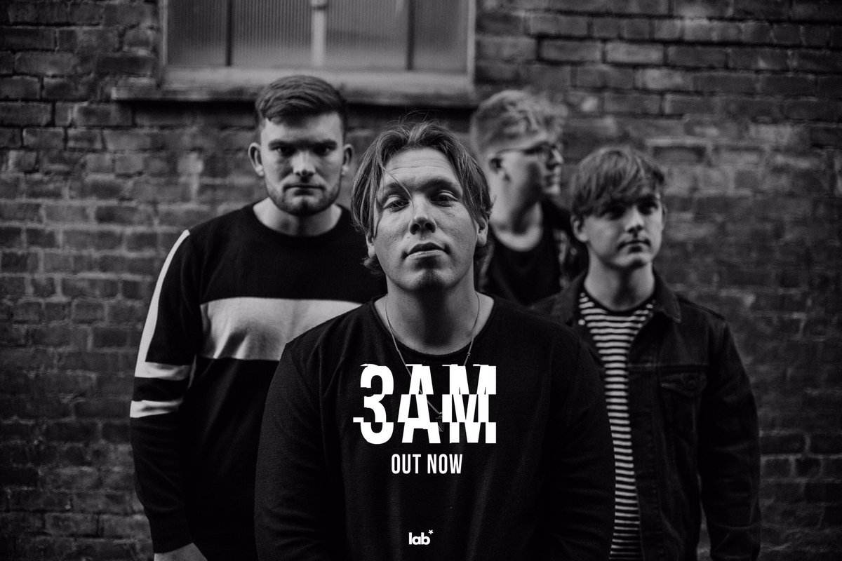 JohnOxley777's tweet image. 🎧 Have a listen to this fantastic New Song #3AM 
By the magnificent #RetroVideoClub ( @retrovideoclub ) 
Indie / Rock Band Hailing From Edinburgh!
Retro Video Club - 3AM (Official Audio) youtu.be/0nHwJ3JQpFQ via @YouTube 📸 @Rory_Barnes