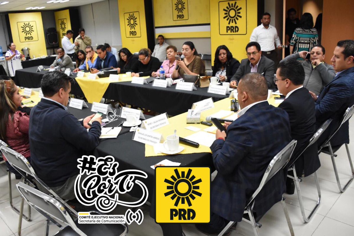 PRDMexico's tweet photo. En sesión de Comité Ejecutivo Nacional se aprueba por unanimidad la realización de Consejo Nacional para el próximo 20 de Octubre https://t.co/m2vyGkWft7