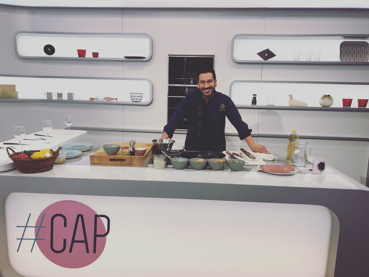 Aujourd’hui on finit en beauté avec le Cappucc’IDA sur <a href="/france2/">france2</a> a @cestauprogramme
Merci @sophie_davant_officiel et à toute l’équipe pour cette belle opportunité.
On se revoit dans quelques semaines 😜

#CREDERE #cheflife #loveitaly #bistrotepoca #restaurantida #IDA #CAP