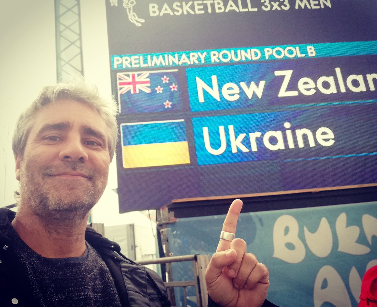formanchuk's tweet photo. Acá bancando los trapos a la madre Ucrania, cuna de tantos #Formanchuk ;) Форманчук https://t.co/cWX4dUoPLV