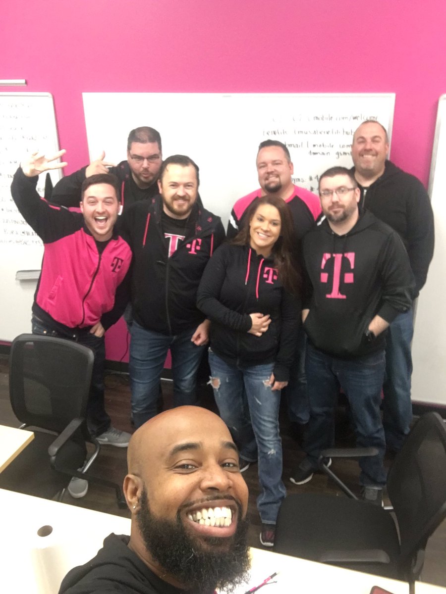 corporateJamesB's tweet photo. Great week of training with @okathleen22 @tmobilecareers thanks everyone from the team for all your inspiration #LeaderReady @JLDDacey @Dana_Edwards24 @k_simp72 @Kraus__M @CeahJustice #OperateWithPurpose #NCredible https://t.co/OjE4PqbPaJ