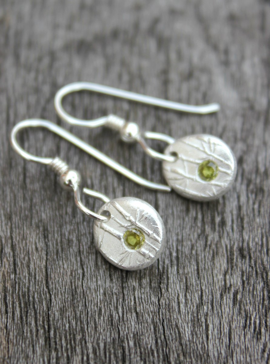 Littlesilverhedgehog On Twitter Solid Silver Peridot Pebble Littlesilverhedgehog On Twitter Solid Silver Peridot Pebble Earrings Matching Pendant Available Crafthour Https T Co Verjabs6k5