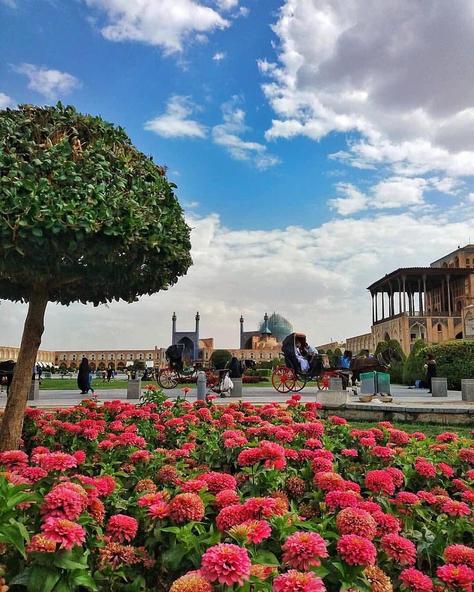 iran5gates's tweet photo. Naghshe-jahan square, Isfahan, Iran
If you have been here before please share your travel experience with others.
#iran #travel #backpacking #hostel #iran5gates #accommodation https://t.co/b00b2GqKSA