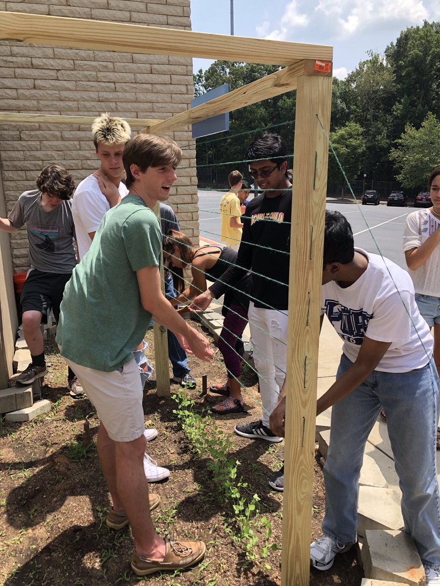 PopeAcademies's tweet photo. STEM engineers design and build a trellis for Culinary Arts garden https://t.co/HBqNTMRTFj