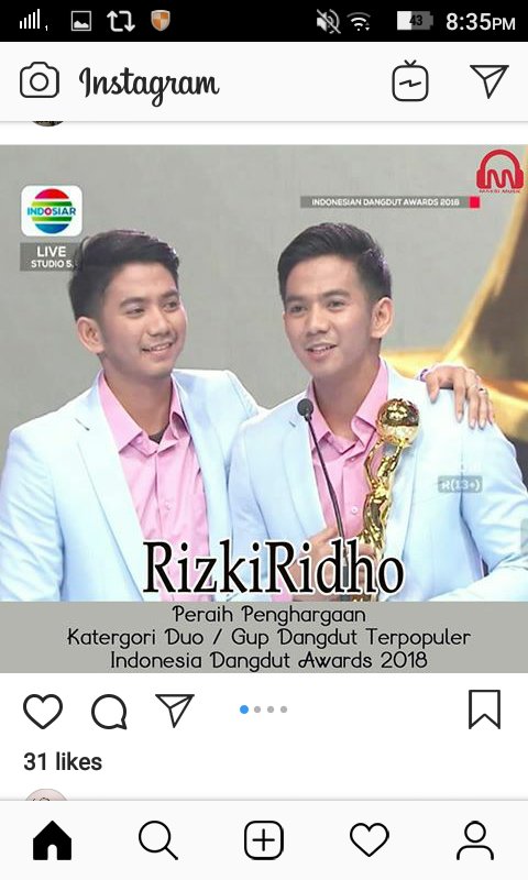 KittyUlfah's tweet photo. Pialanya gk berat tp yg berat itu Amanahnya, selagi kalian sabar, bersyukur dan ikhlas pantang menyerah dlm mengerjakannya.... InsyaAllah kalian ttp bertahan....semoga berkah ya dik @DA2_Ridho @DA2_Rizki
#IDA2018RizkiRidho https://t.co/PWHO3dD06X