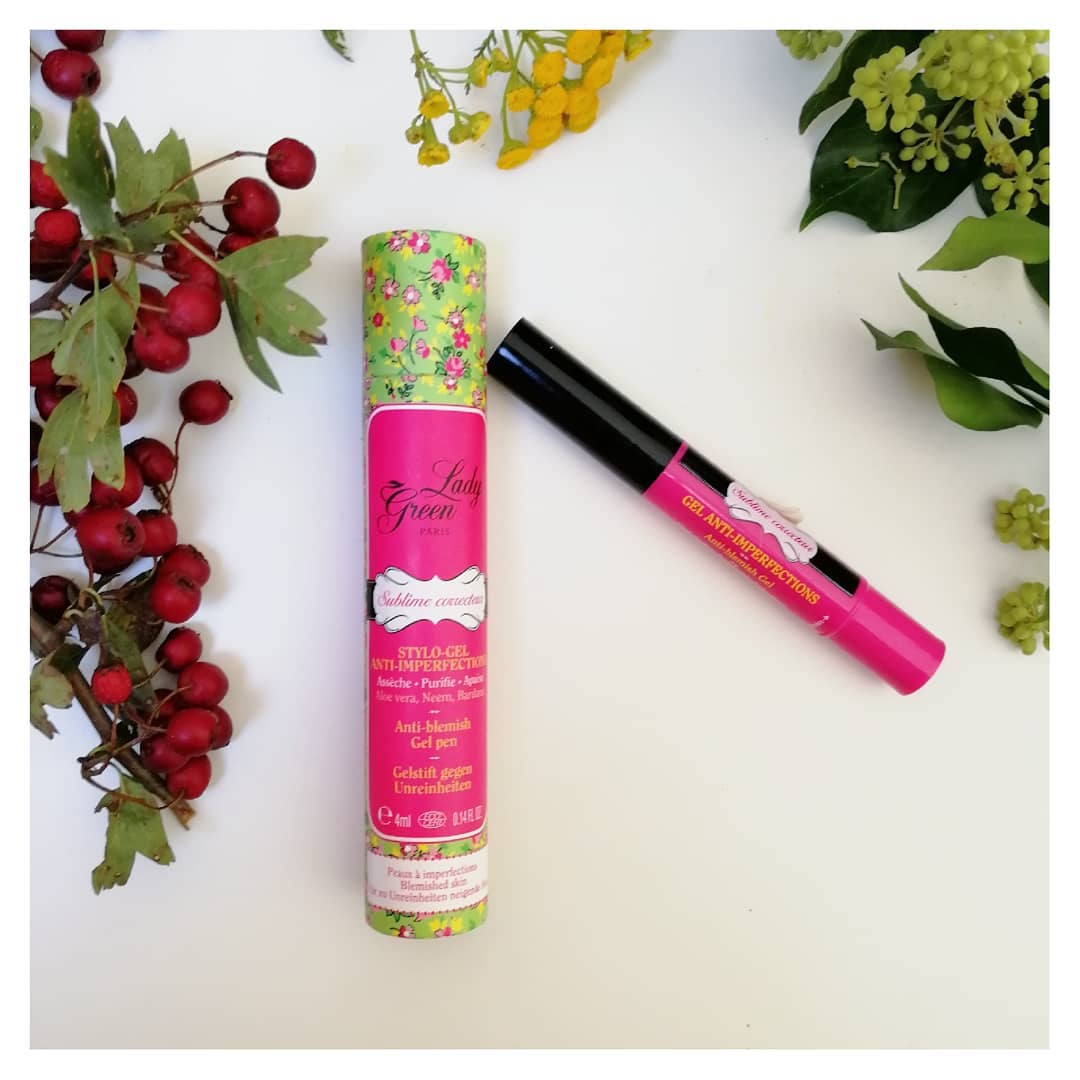 out comme @desptitsbonheursdefilles, vous avez été nombreuses à découvrir notre Sublime Correcteur dans la box @BelleauNaturel.fr ! Alors, votre verdict ? 😊