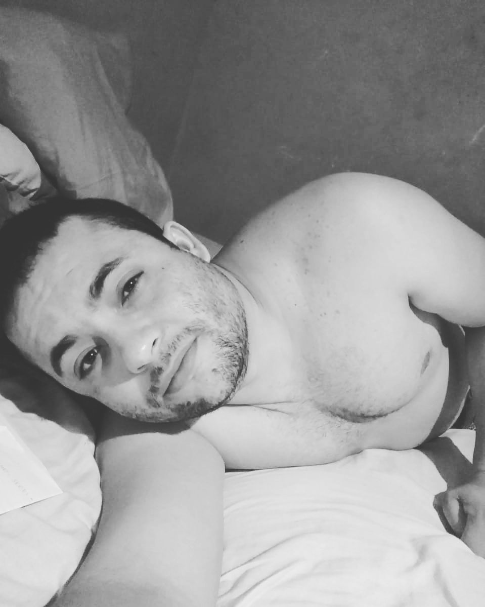 JjuniorSsilva's tweet photo. Preocupa não
Que não vai ver mais o meu nome, nenhuma ligação
Preocupa não
Que eu vou tomar vergonha na cara
(Marília Mendonça-  Ausência) 
#ToDentro #Instaclick #Selfie #Time #Closer #MariliaMendonça #Ausência #SoTocaTop #Gshow #PubliPost #BoaNoite #QuintaDetremuraSDV https://t.co/3S9jRKUnZO