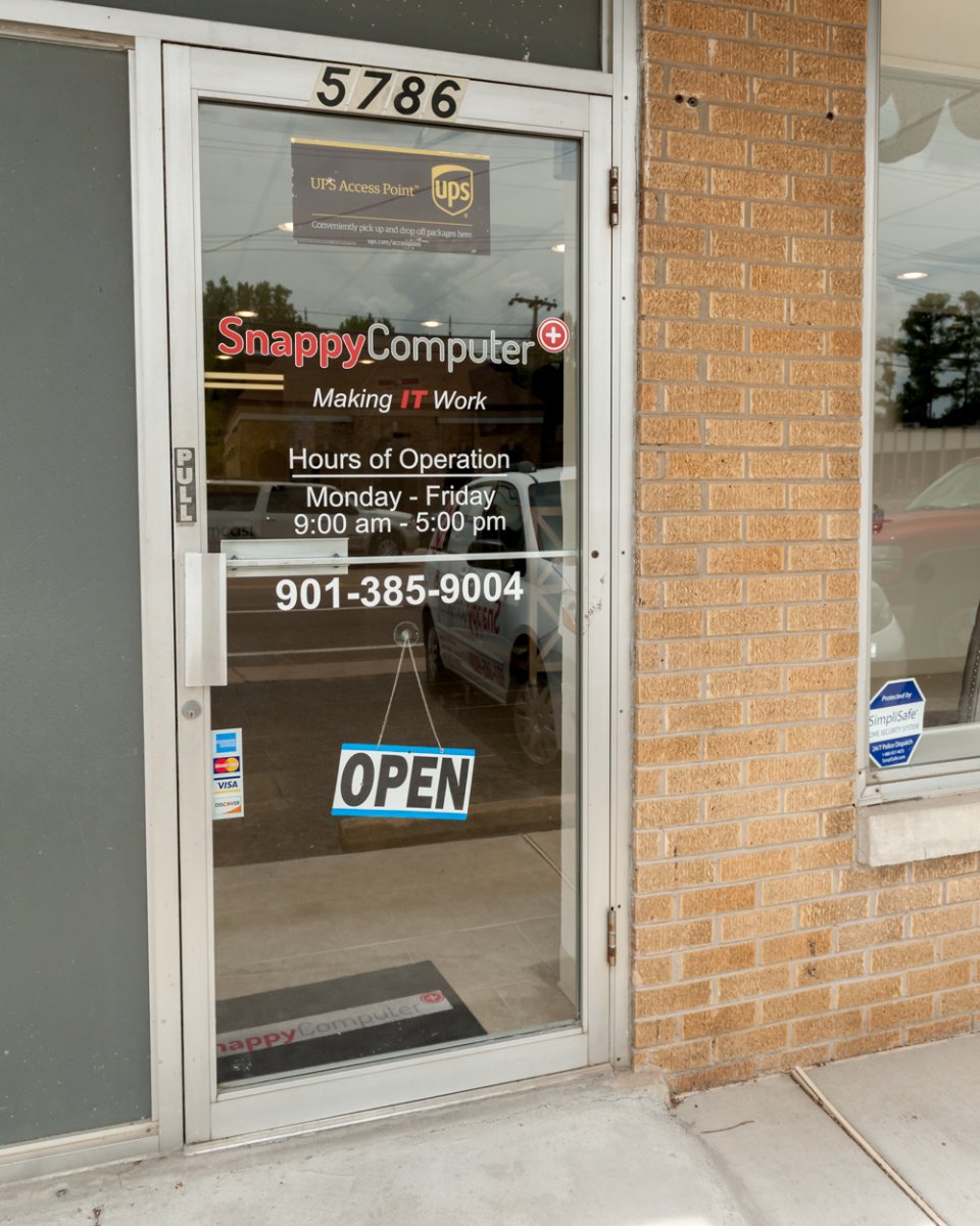 snappycomputer's tweet image. This may not be a doorway to heaven, but it's a doorway to working technology! 😉 #SnappyComputer #MakeITWork #techhelp