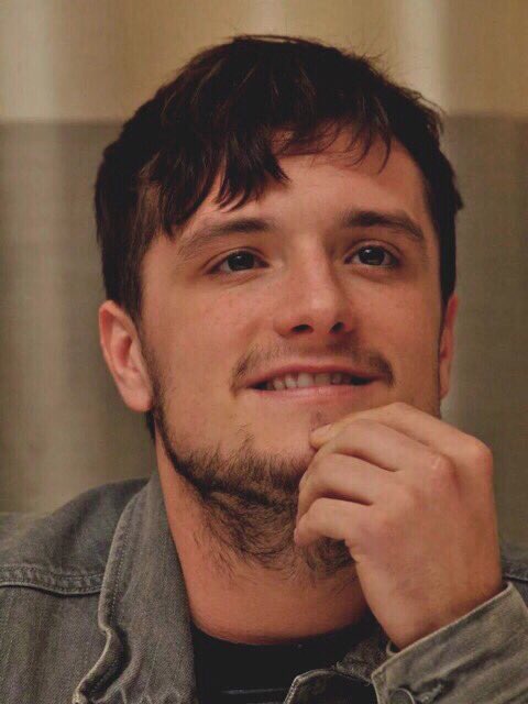 Happy birthday to my all time favorite, my main man josh hutcherson!! 