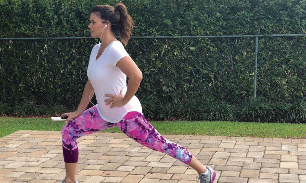 Una de las razones por las que hago ejercicio es para mantener mis piernas sanas y sin várices, 🙅🏻‍♀ aquí te cuento mis secretos para evitarlas. 🏃🏻‍♀ #RashelTips

bit.ly/2CFz98d