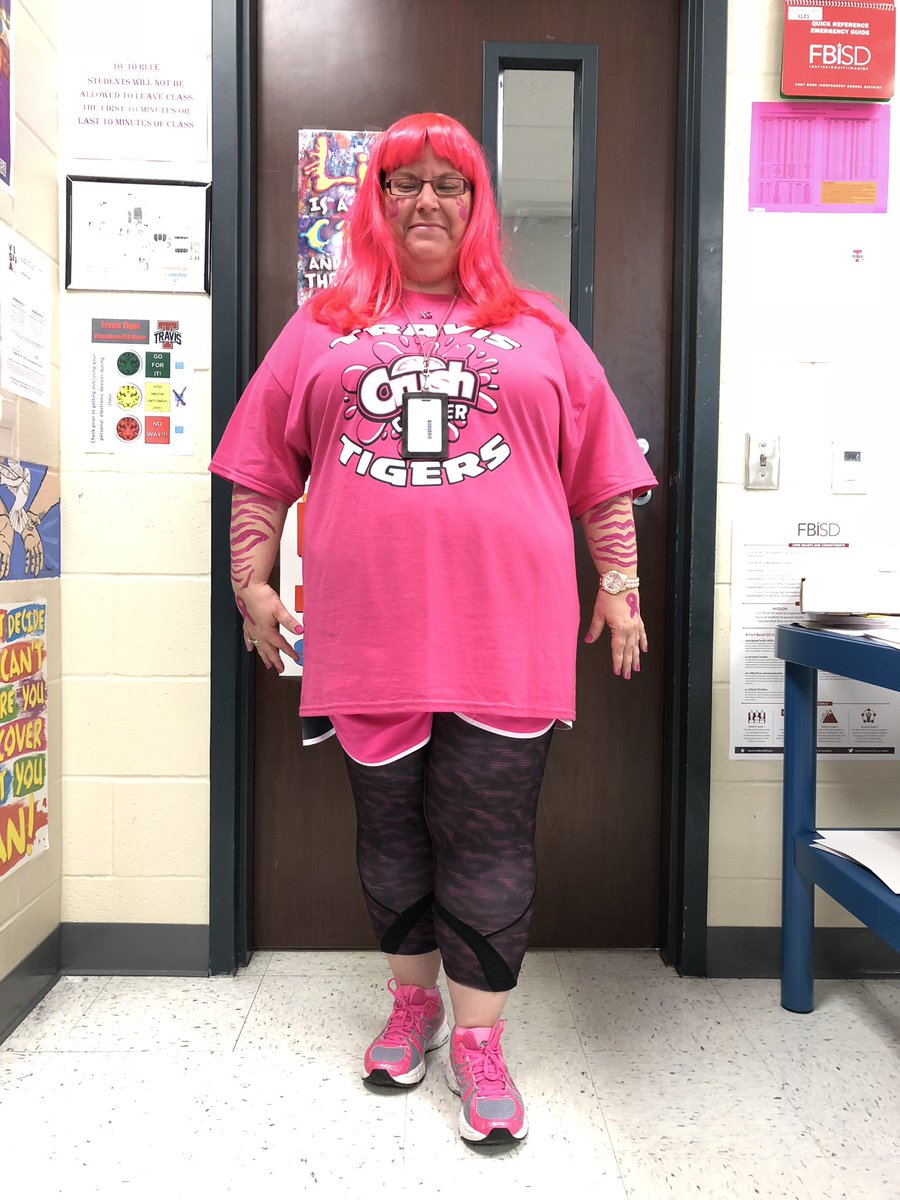 nma_artist's tweet photo. Pink Out Day with the THS Fine Arts Dept #THSPinkOut2018 https://t.co/9OELLkDhFm