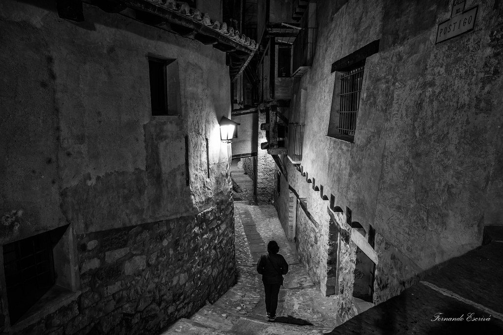 Inanna_Aussenac's tweet image. Por las calles de Albarracin. Fotografo Fernando Escrivá