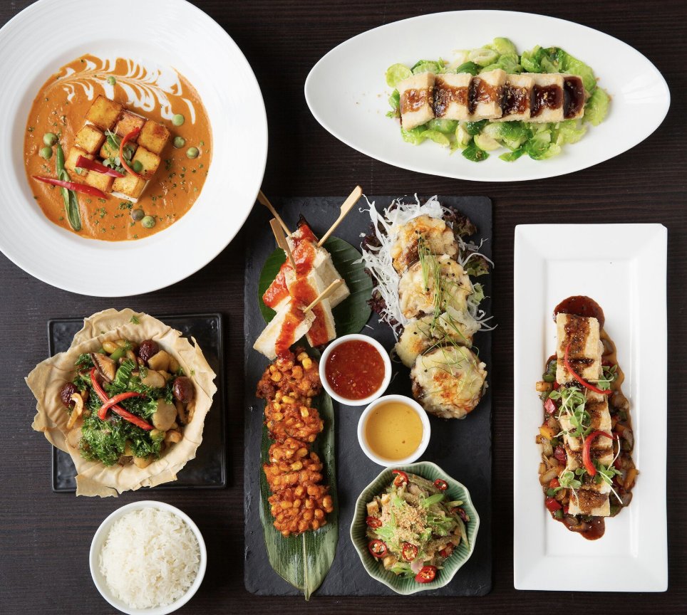 MangoTreeLondon's tweet image. Our chefs have guaranteed that you will enjoy the most delicious Christmas dinner with our unique yet festive menu. 
#vegetarianmenu #vegetarianchristmas #vegetariansetmenu #Christmaslondon #festivemenu #Christmas2018 #Toplondonrestaurants #Christmasdinner #Mangotreelondon