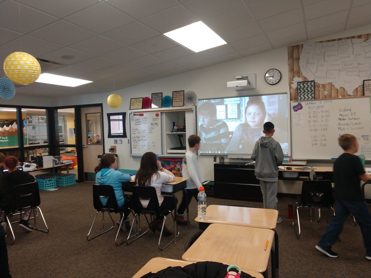5thwithSmith's tweet photo. This week we were able to travel to Alaska and South Dakota to meet other 5th graders and some 6th graders thanks to #MysterySkype. Such a fun experience! https://t.co/pZjbcbjBA8