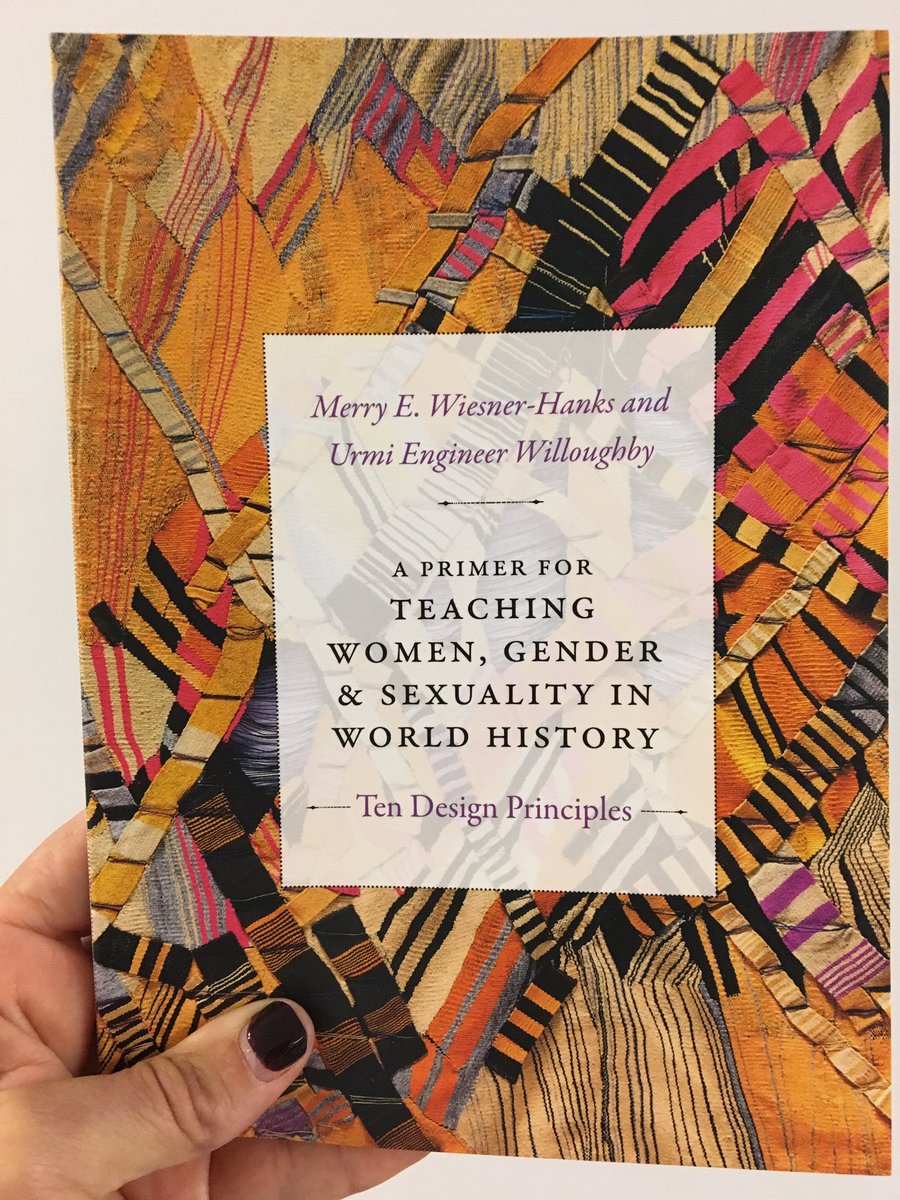 sugar_bird's tweet photo. Look what arrived today!โค๏ธ canโt wait to share with #gradsudents in #HistoryPedagogy seminar @HistCareersUCI https://t.co/kJbcXvVotP