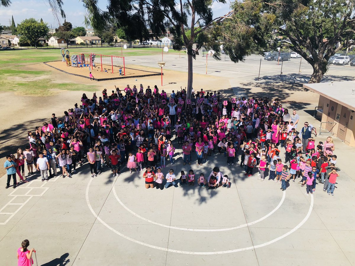 WJaguars's tweet photo. All means all. Jaguars you Rock in Pink. #DUSDpink @DowneyUnified #WilliamsJaguars https://t.co/eZj6NpshWW