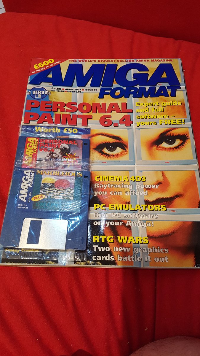 Disks still attached! When i bought this it had double the amount of disks.
Also £4.50 in 1997!

#Amiga #commodore #AmigaFormat #Retro #RetroGames #retrogamer