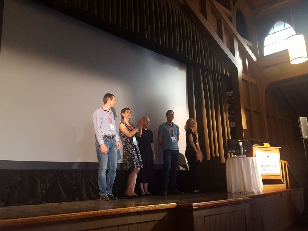Many thanks to the local team from Stanford University for organizing a great #iswc2018 in #California