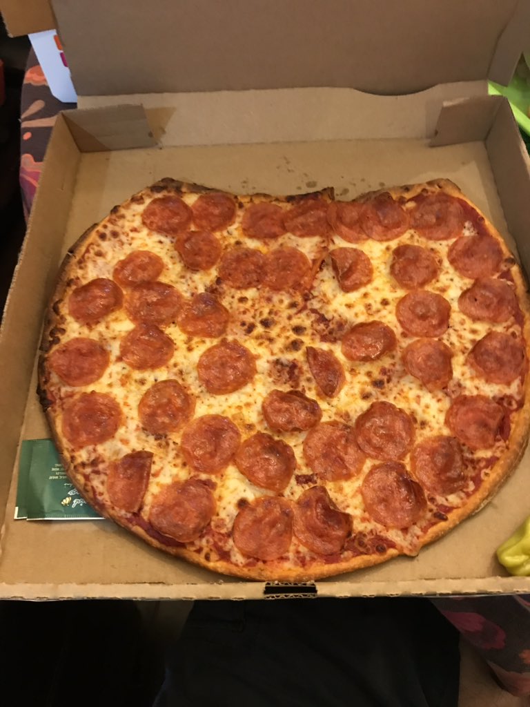 Papa John�s Pizza on Twitter &quot;XL PIZZA!!! That means an XL way to