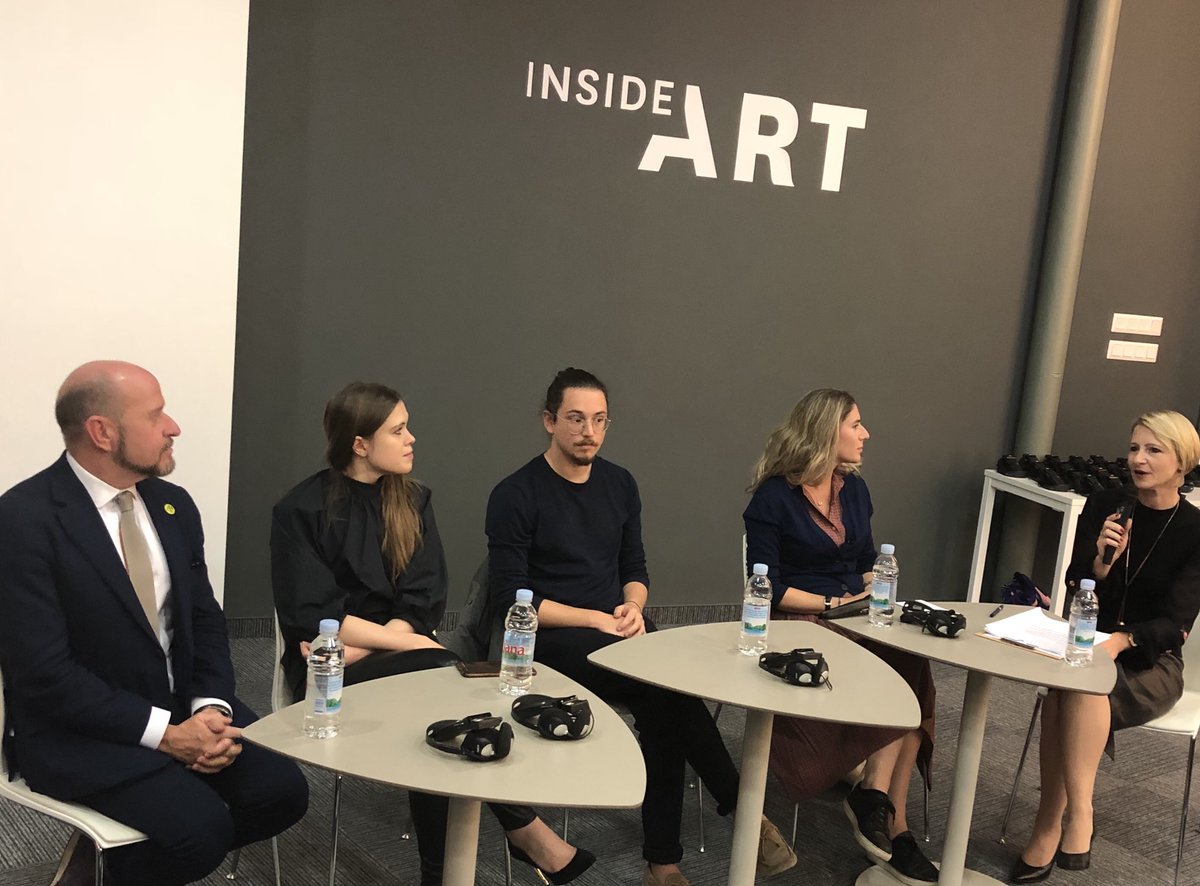 <a href="/artmarketbud/">Art Market Budapest</a> talking about digital markets and #artfairs <a href="/FeriaArco/">Feria ARCO</a> with Sureyya <a href="/artsy/">Artsy</a> , Francesco <a href="/FeralHorses/">Feral Horses</a> ,Marina <a href="/Alvitr/">壺割り職人リンク</a> moderated by Szilvia <a href="/mutargycom/">Mutargy.com</a> , Thank you!!