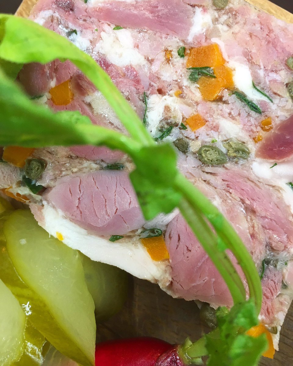 Lamberts_Balham's tweet image. October’s flavours are hitting the spot! Rainbow trout, hanger steak, ham hock terrine, roast plums &amp;amp; pears. Which will you choose? #octobermenu #eattheseasons #Balham #spoiltforchoice