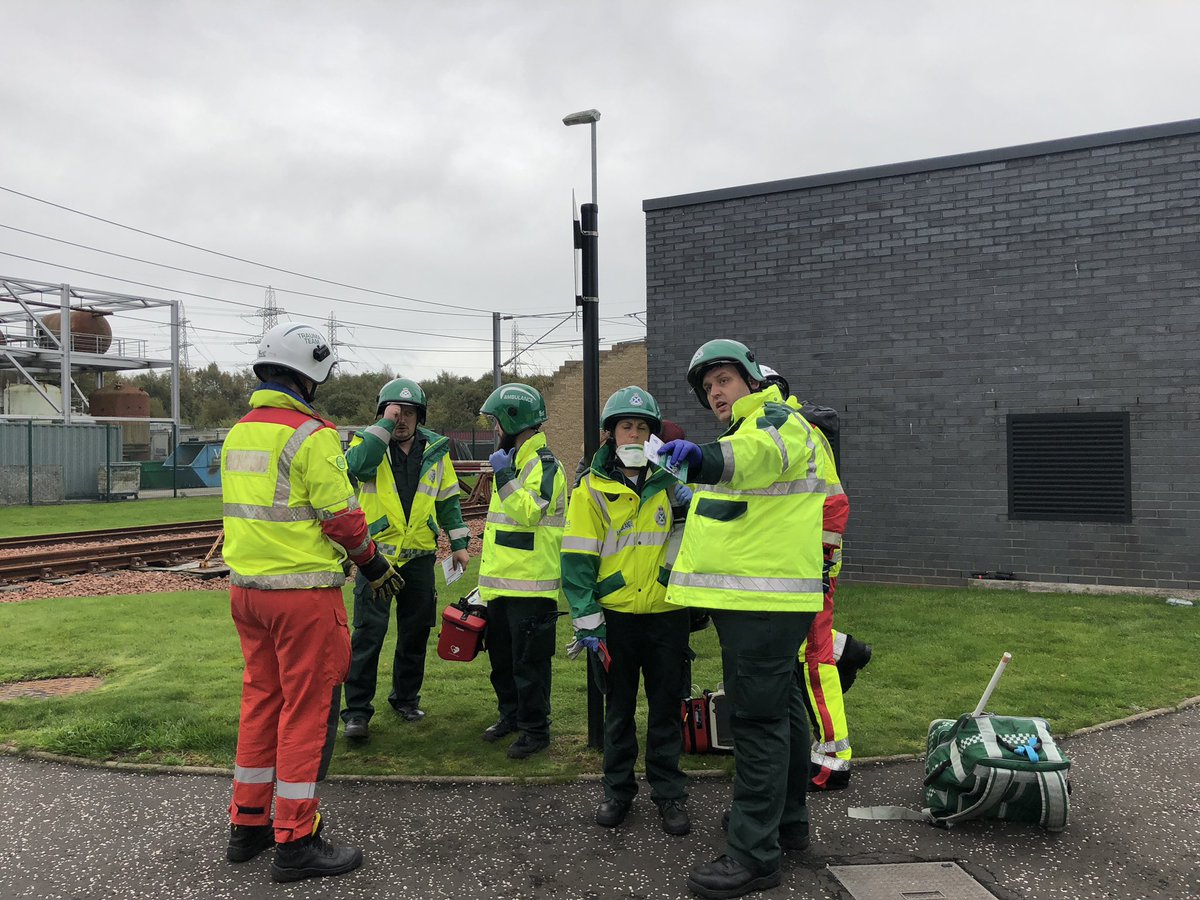 IPSPscotland's tweet photo. #IPSP #majorincidentsim OIC, AIO &amp; MIO brief &amp; initial task allocation. Forward teams, casualty clearing &amp; kitdump https://t.co/lsNLHl0ALE