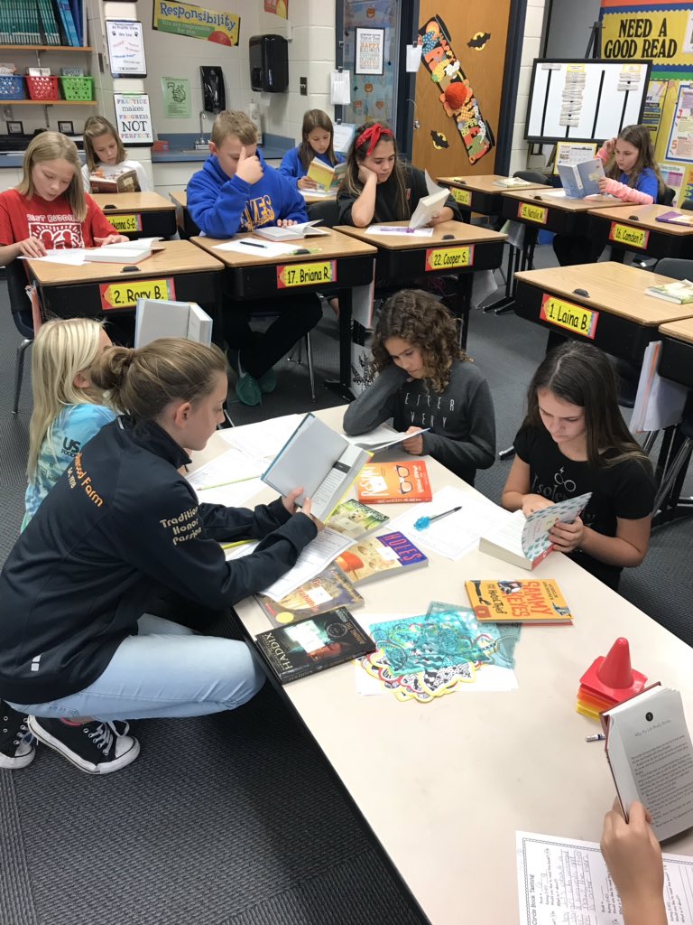 ChaselmChase's tweet photo. Today Fifth Graders did a book tasting to become familiar with the books we will be reading in our upcoming book clubs.@PrViewSchool https://t.co/vPvaLUf5YJ
