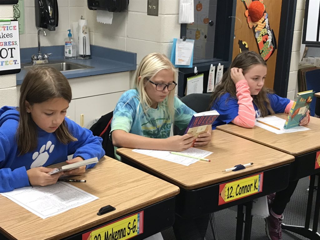 ChaselmChase's tweet photo. Today Fifth Graders did a book tasting to become familiar with the books we will be reading in our upcoming book clubs.@PrViewSchool https://t.co/vPvaLUf5YJ